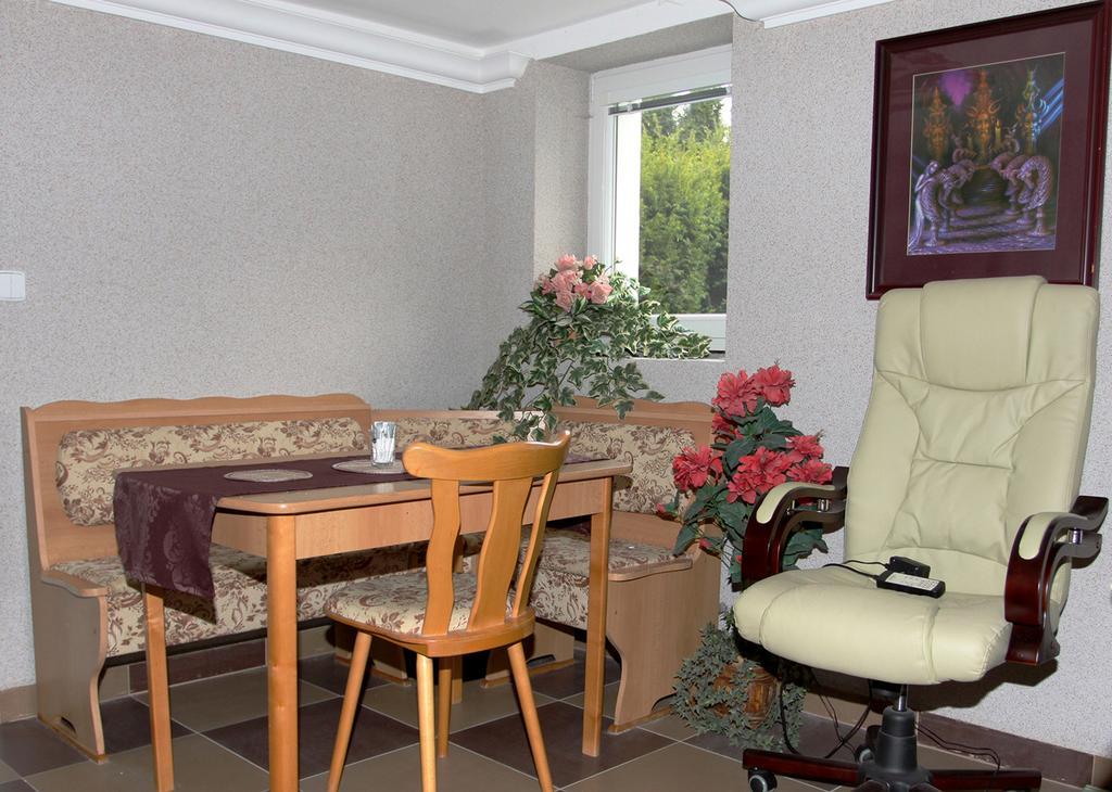 Villa Anastazis - Penzion Eden Карлові Вари Екстер'єр фото